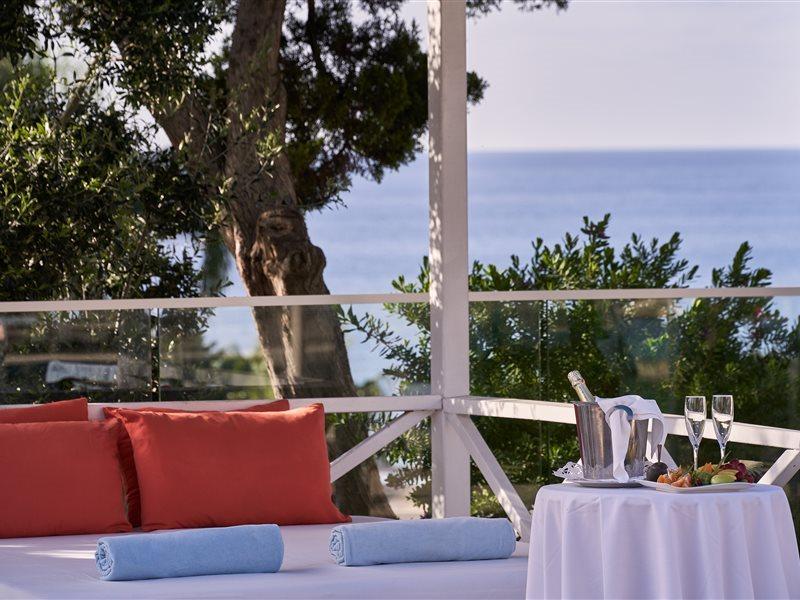 Hotel Atlantica Bay - Adults Only Limassol Exterior foto